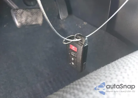 2016 Toyota Rav4 Hybrid Xle z USA, uszkodzony, nr VIN JTMRJREV9GD031568